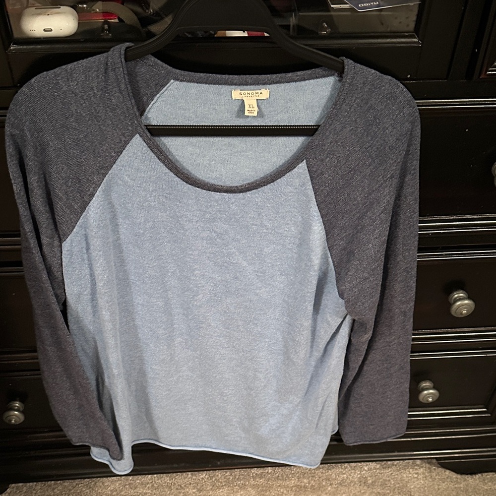 Sonoma Women's Two-Tone Blue Long Sleeve Top